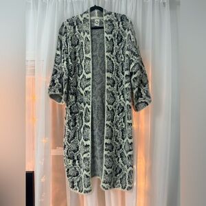 Women's Black and White Cardigan